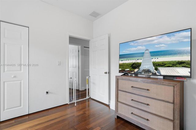 357 NE 35th Ter, Homestead, FL 33033