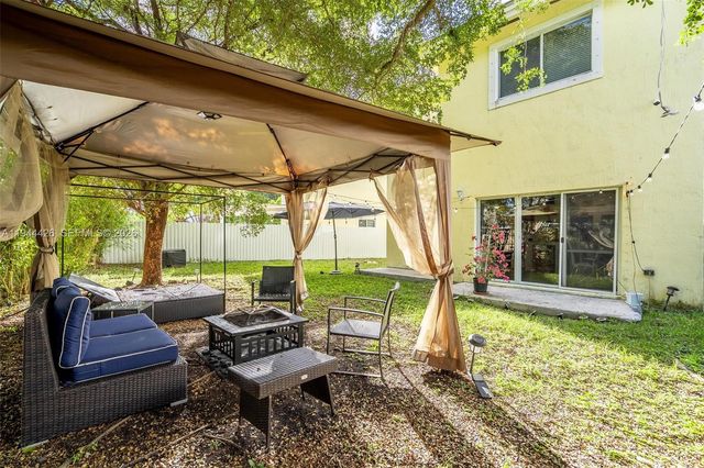 357 NE 35th Ter, Homestead, FL 33033