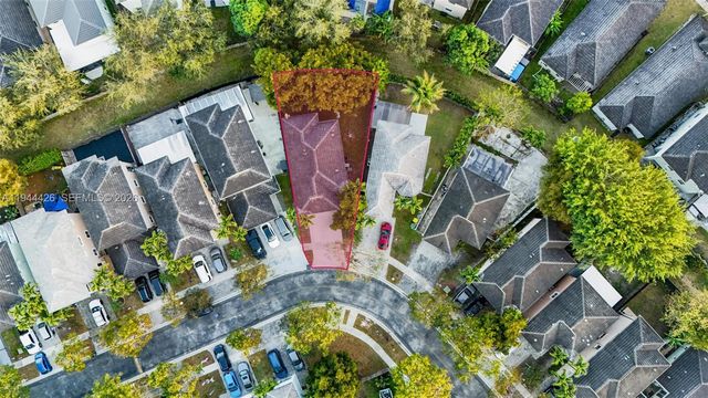 357 NE 35th Ter, Homestead, FL 33033