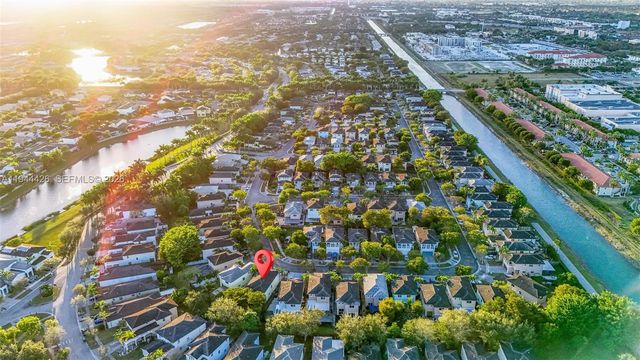 357 NE 35th Ter, Homestead, FL 33033