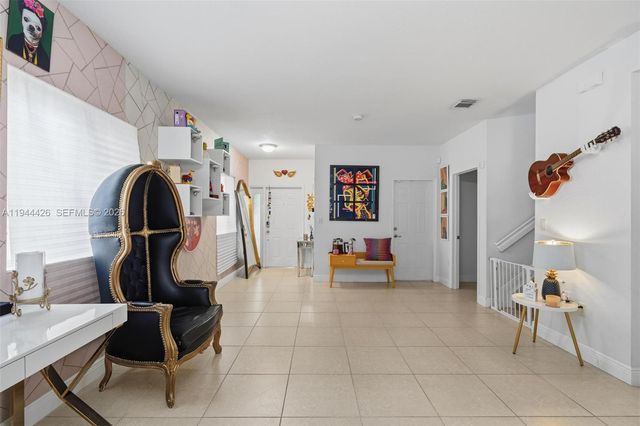 357 NE 35th Ter, Homestead, FL 33033