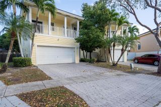 357 NE 35th Ter, Homestead, FL 33033