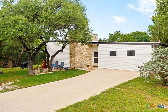349 Scenic Way, Wimberley, TX 78676
