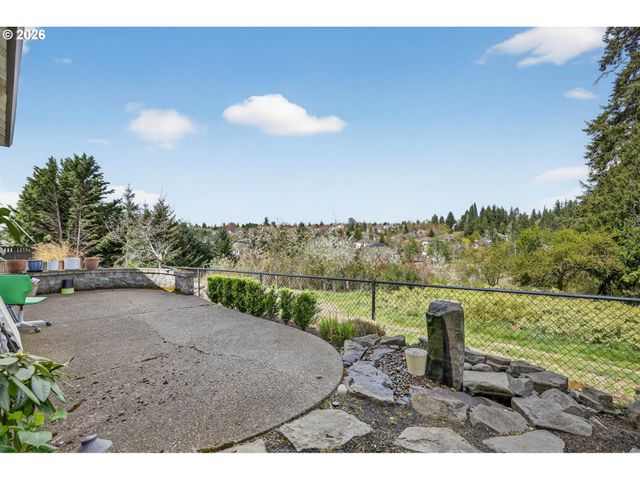 13789 Nw PAYNE Dr, Portland, OR 97229