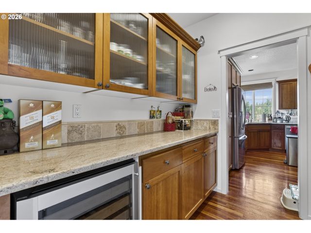 13789 Nw PAYNE Dr, Portland, OR 97229