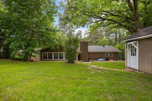 1327 BRIDLE PATH Lane, Hideaway, TX 75771