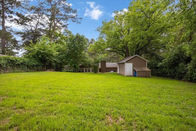 1327 BRIDLE PATH Lane, Hideaway, TX 75771