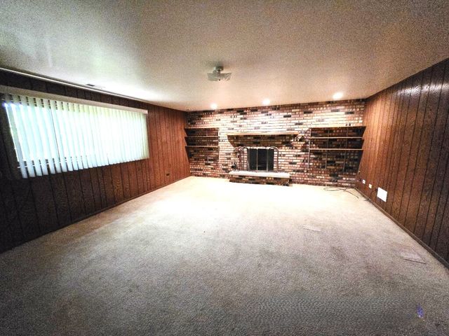 3531 Dale Drive, Crete, IL 60417