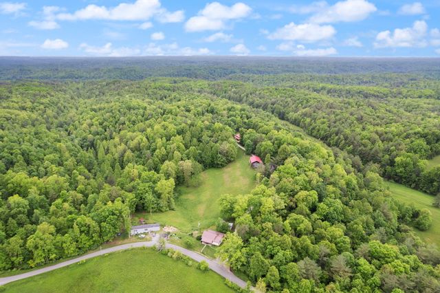 10 Clay-Alexander Road, Campton, KY 41301