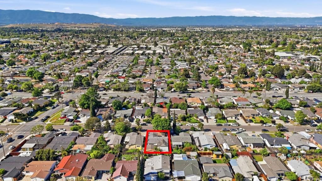 Image 33 of property listing at 2154 Orlando Drive, San Jose, CA 95122