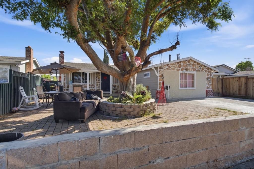 Image 4 of property listing at 2154 Orlando Drive, San Jose, CA 95122