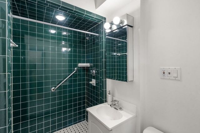 40 Brooks Avenue, Newton, MA 02460