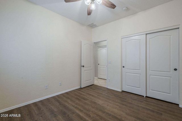 14335 W COUNTRY GABLES Drive W, Surprise, AZ 85379