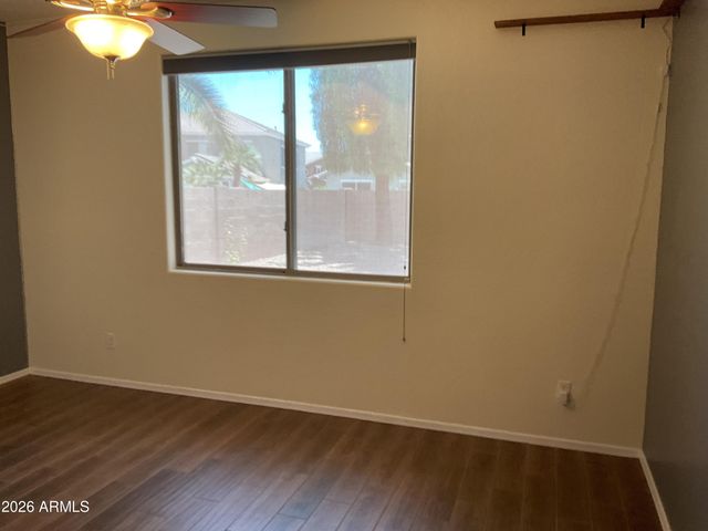 14335 W COUNTRY GABLES Drive W, Surprise, AZ 85379