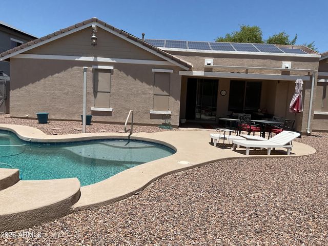 14335 W COUNTRY GABLES Drive W, Surprise, AZ 85379