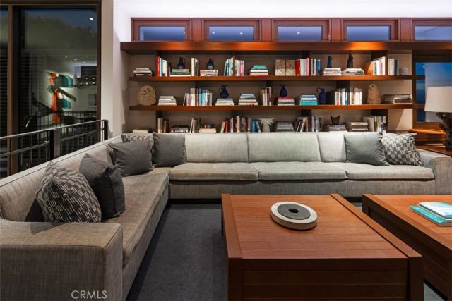 3216 The Strand, Manhattan Beach, CA 90266