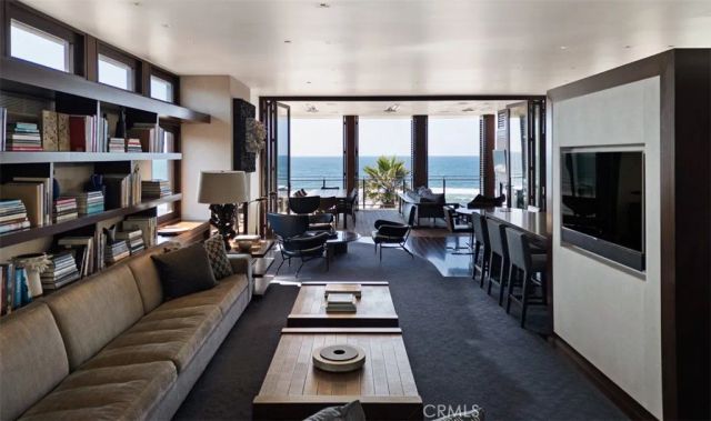 3216 The Strand, Manhattan Beach, CA 90266