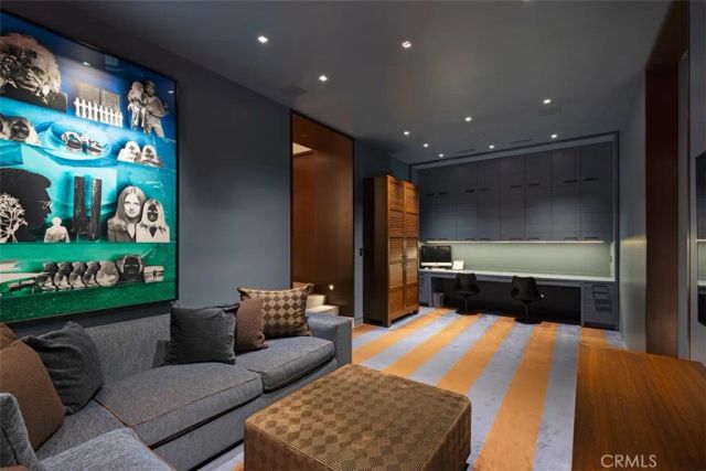 3216 The Strand, Manhattan Beach, CA 90266