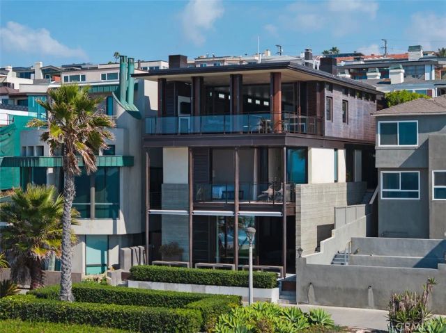 3216 The Strand, Manhattan Beach, CA 90266