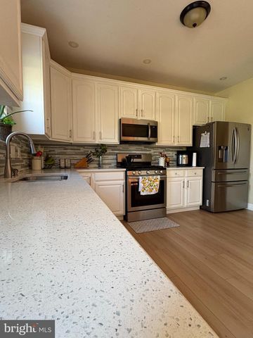 836 ROSETREE DR, Williamstown, NJ 08094