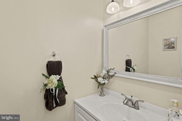 836 ROSETREE DR, Williamstown, NJ 08094