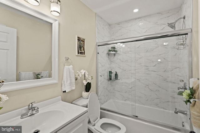 836 ROSETREE DR, Williamstown, NJ 08094