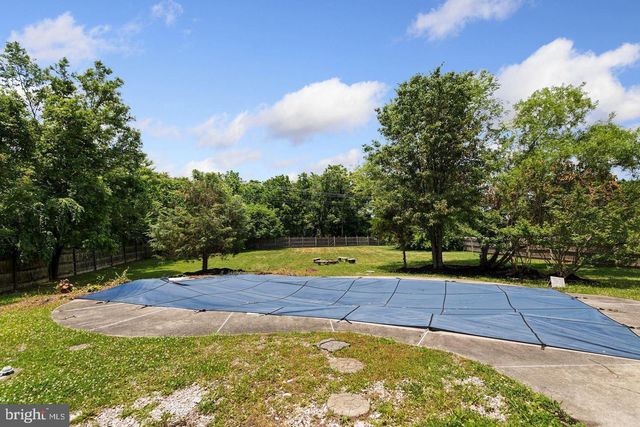 836 ROSETREE DR, Williamstown, NJ 08094