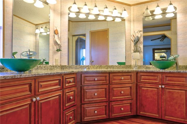 624 Periwinkle Circle, Barefoot Bay, FL 32976