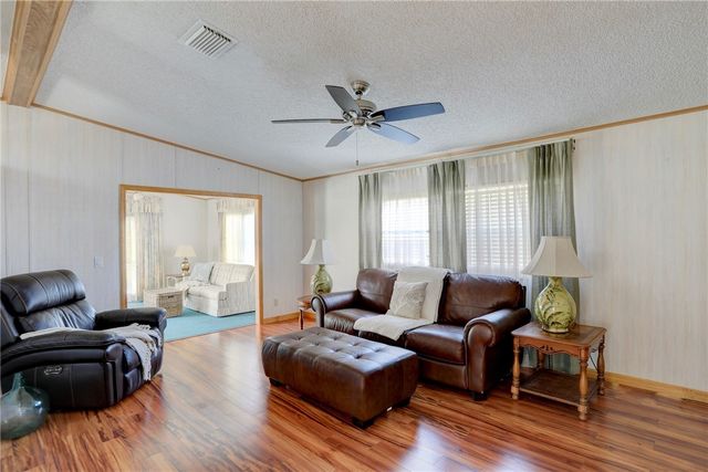 624 Periwinkle Circle, Barefoot Bay, FL 32976