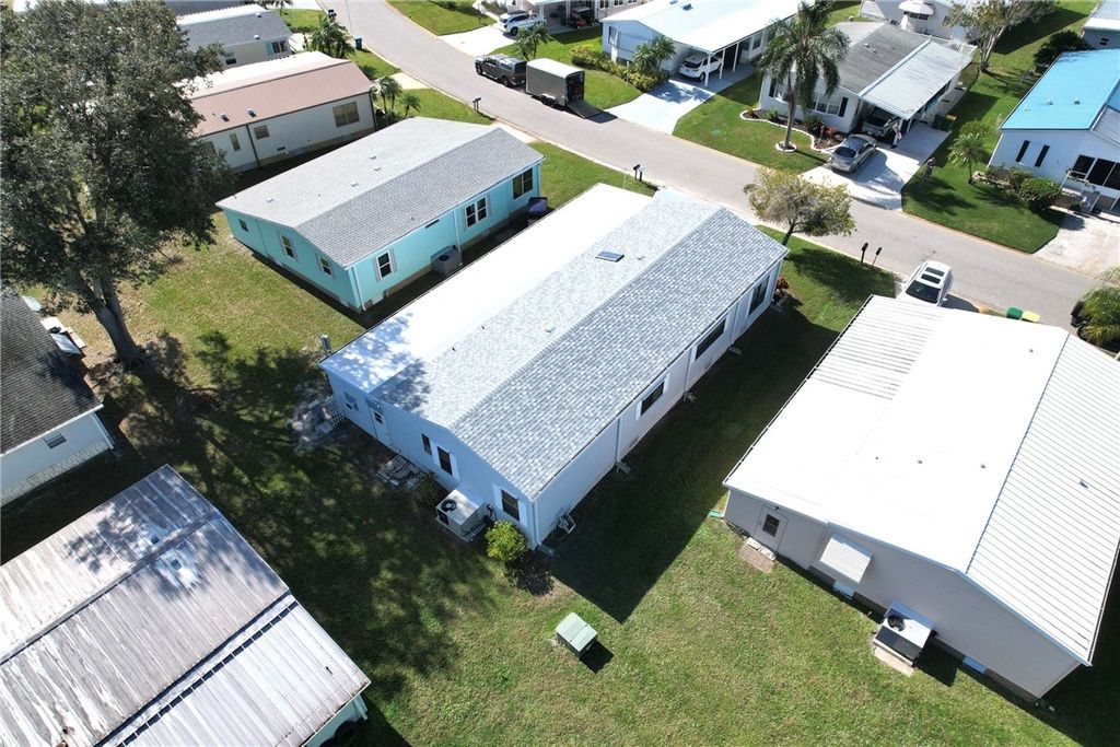 624 Periwinkle Circle, Barefoot Bay, FL 32976