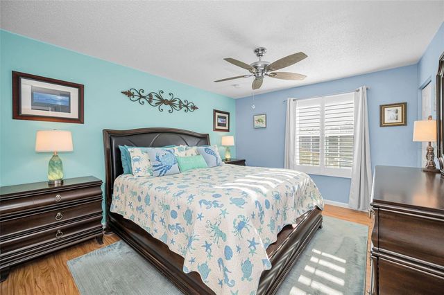 3958 37TH STREET S 28, St Petersburg, FL 33711