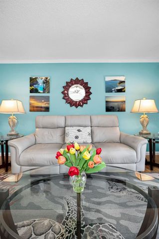 3958 37TH STREET S 28, St Petersburg, FL 33711