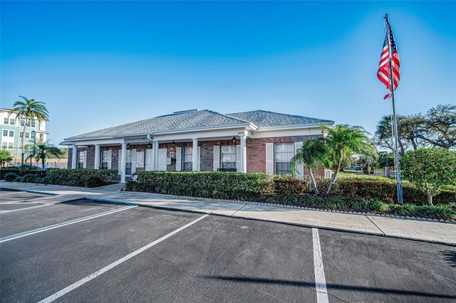 3958 37TH STREET S 28, St Petersburg, FL 33711