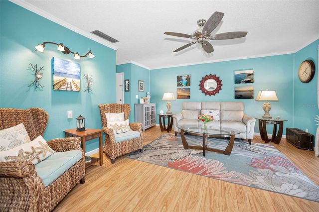 3958 37TH STREET S 28, St Petersburg, FL 33711