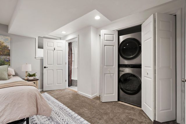 81 E Division Road, Valparaiso, IN 46383
