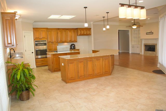 3110 River Landing Dr, Addis, LA 70710