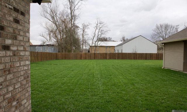 3110 River Landing Dr, Addis, LA 70710