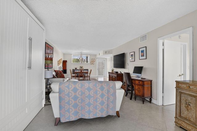 2460 DEER CREEK COUNTRY CLUB Boulevard 206-A, Deerfield Beach, FL 33442