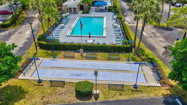 2460 DEER CREEK COUNTRY CLUB Boulevard 206-A, Deerfield Beach, FL 33442