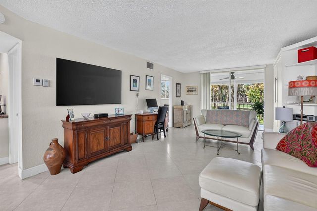 2460 DEER CREEK COUNTRY CLUB Boulevard 206-A, Deerfield Beach, FL 33442