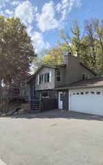 1596 Highwood DRIVE, La Crescent, MN 55947