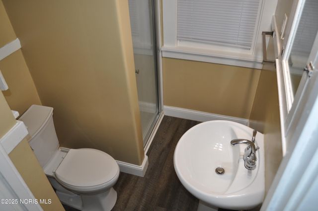 128 Carbon Street, Toledo, OH 43605