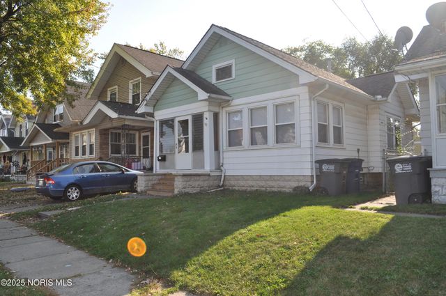 128 Carbon Street, Toledo, OH 43605