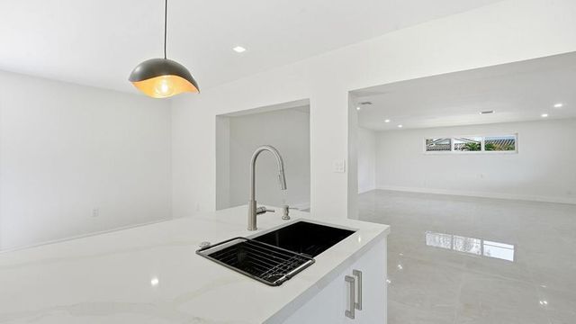 21020 Highland Lakes Boulevard, Miami, FL 33179