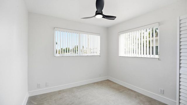 21020 Highland Lakes Boulevard, Miami, FL 33179