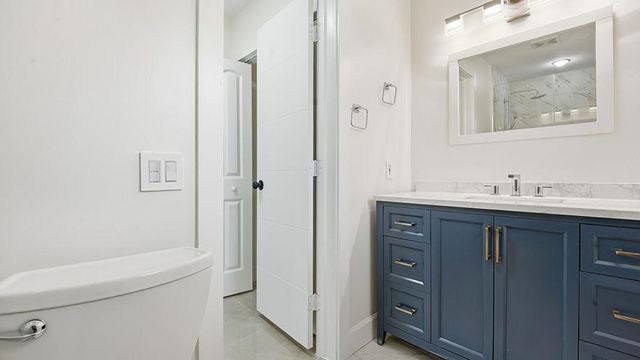 21020 Highland Lakes Boulevard, Miami, FL 33179