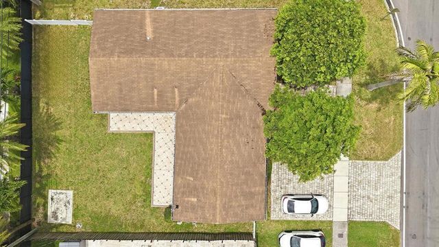 21020 Highland Lakes Boulevard, Miami, FL 33179