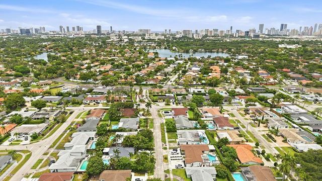 21020 Highland Lakes Boulevard, Miami, FL 33179