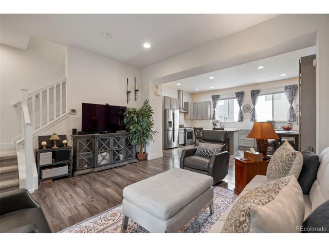 7885 W 43rd Cir, Wheat Ridge, CO 80033