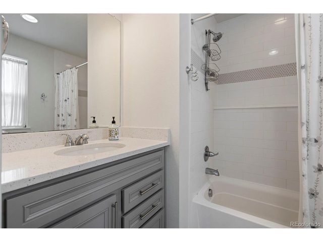 7885 W 43rd Cir, Wheat Ridge, CO 80033